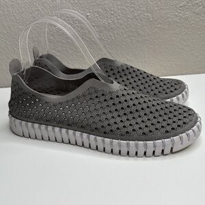 Ilse Jacobsen Hornbaek Tulip 139 Perforated Slip-On Sneaker Grey Size 8.5 EU39